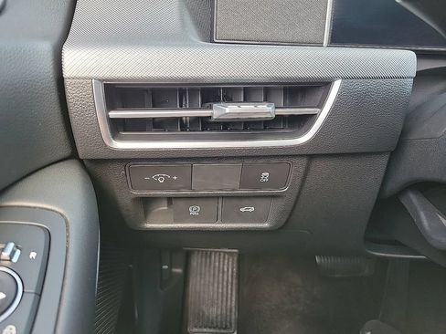 Used 2025 Hyundai Sonata SEL FWD image 14