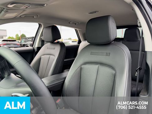 Used 2025 Hyundai Ioniq 5 SEL image 10