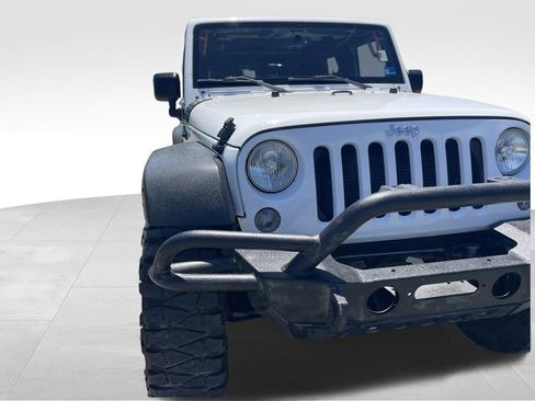 Used 2015 Jeep Wrangler Unlimited Sport w/ Quick Order Package 24S AWD/4WD image 16