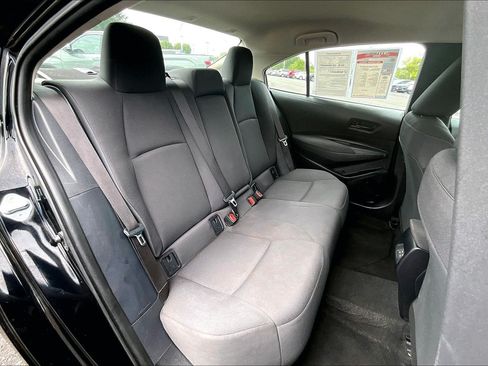 Used 2024 Toyota Corolla LE FWD image 25