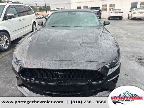 Used 2021 Ford Mustang GT image 3