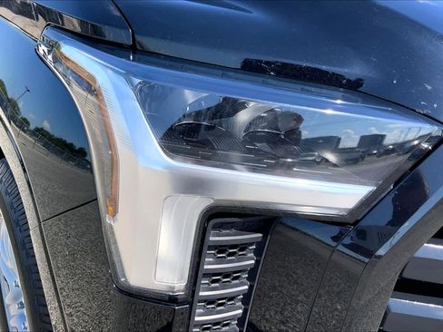 Used 2022 Toyota Tundra SR w/ SR Tow Package RWD image 27