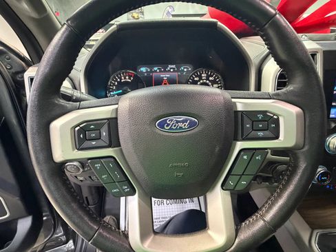 Used 2019 Ford F150 Lariat w/ Equipment Group 502A Luxury AWD/4WD image 49