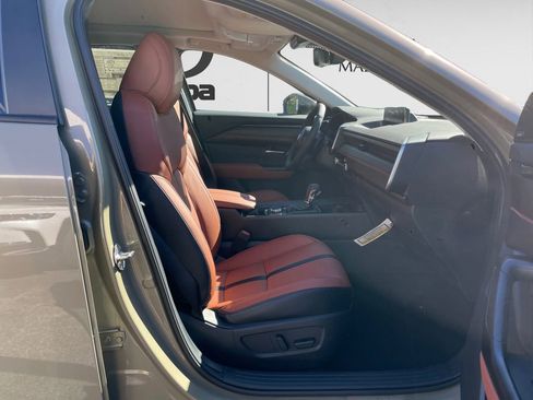 New 2026 MAZDA CX-50 Meridian Edition w/ Weather Package image 13