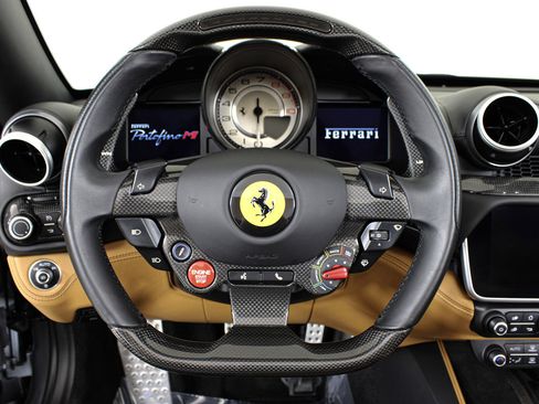 Certified 2023 Ferrari Portofino M RWD image 56