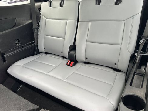 Certified 2021 Ford Explorer XLT w/ Equipment Group 202A image 16