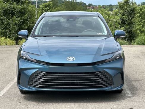 Used 2026 Toyota Camry LE w/ Convenience Package FWD image 19