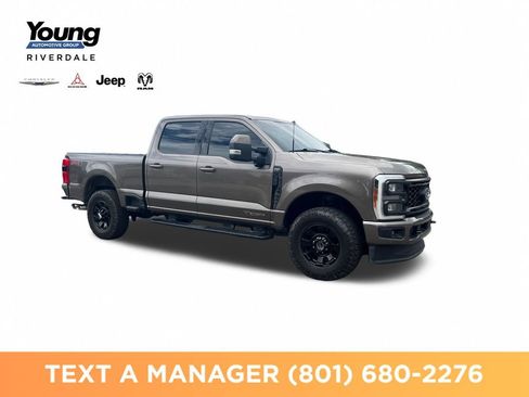 Used 2023 Ford F350 Lariat w/ Lariat Ultimate Package AWD/4WD image 7