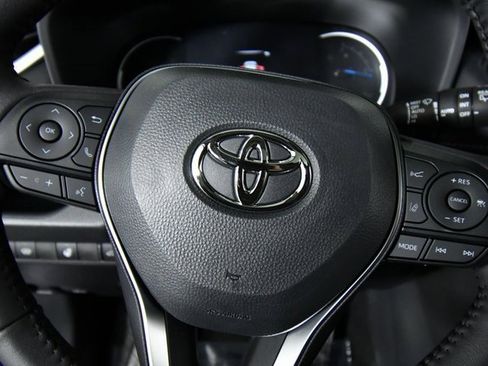 New 2025 Toyota RAV4 XLE image 2