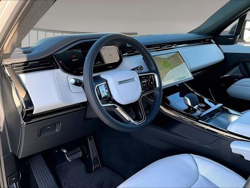 New 2026 Land Rover Range Rover Sport SE AWD/4WD image 7