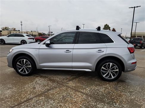 Used 2023 Audi Q5 2.0T Premium Plus w/ Premium Plus Package image 4