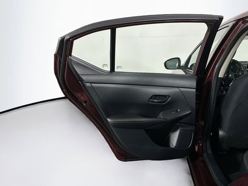 Used 2024 Nissan Sentra SV image 24