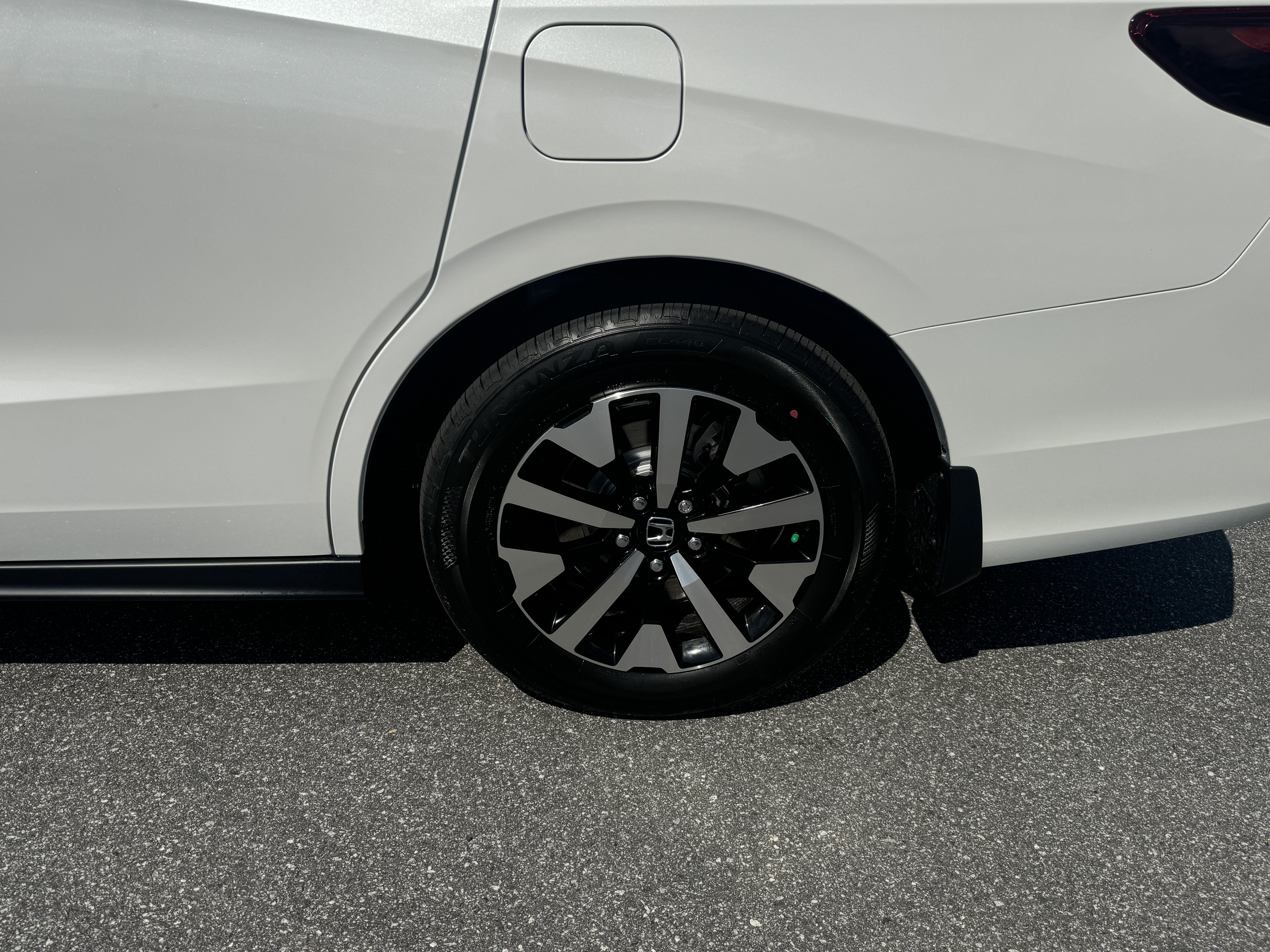 New 2027 Honda Odyssey EX-L image 27