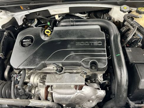 Used 2024 Chevrolet Malibu LT FWD image 26