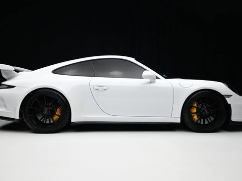 Used 2015 Porsche 911 GT3 image 2