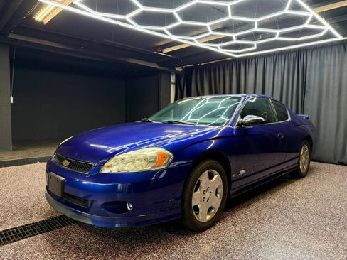 Used 2006 Chevrolet Monte Carlo SS w/ Convenience Package FWD image 3