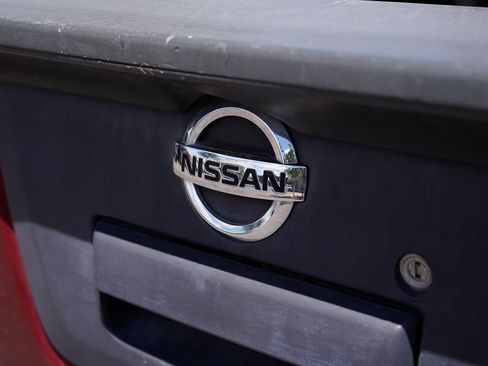 Used 2019 Nissan Frontier SV RWD image 10
