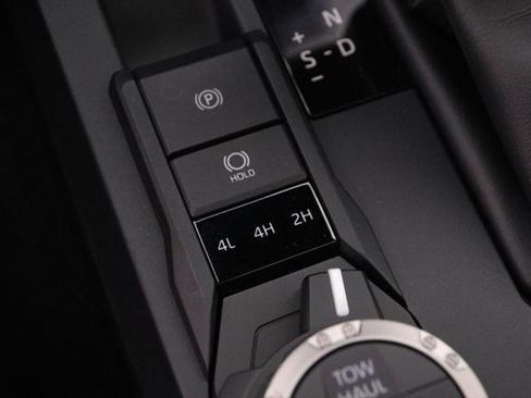 Certified 2024 Toyota Tacoma TRD Off-Road image 23