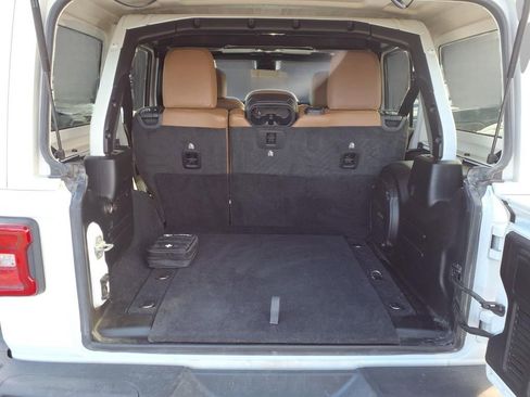 Used 2020 Jeep Wrangler Unlimited Rubicon image 18