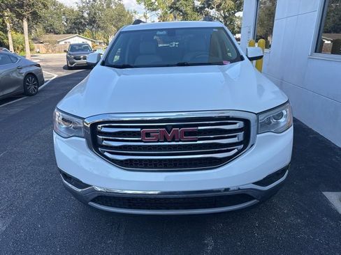 Used 2019 GMC Acadia SLT image 2