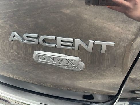 Used 2023 Subaru Ascent Onyx Edition AWD/4WD image 39