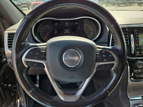 Used 2019 Jeep Grand Cherokee Altitude AWD/4WD image 19
