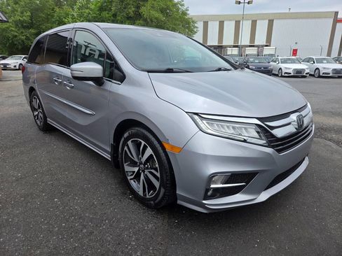Used 2018 Honda Odyssey Elite image 4