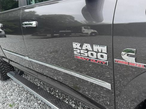 Used 2016 RAM 2500 Laramie w/ Cold Weather Group AWD/4WD image 12