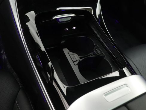 New 2026 Mercedes-Benz CLE 450 4MATIC Coupe image 6