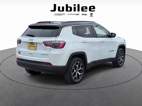 Used 2025 Jeep Compass Limited AWD/4WD image 7