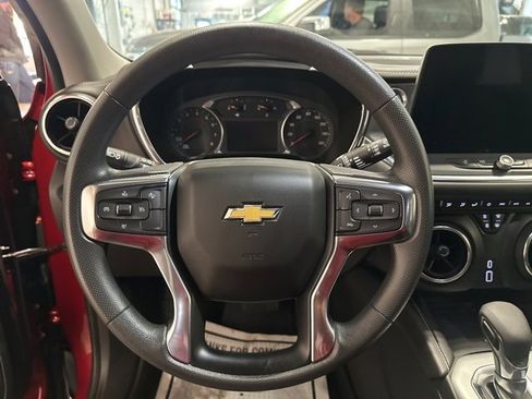 Used 2024 Chevrolet Blazer LT w/ Convenience Package image 16