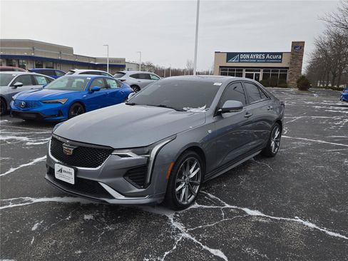 Used 2020 Cadillac CT4 Sport image 2