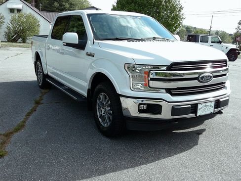 Used 2018 Ford F150 Lariat AWD/4WD image 3