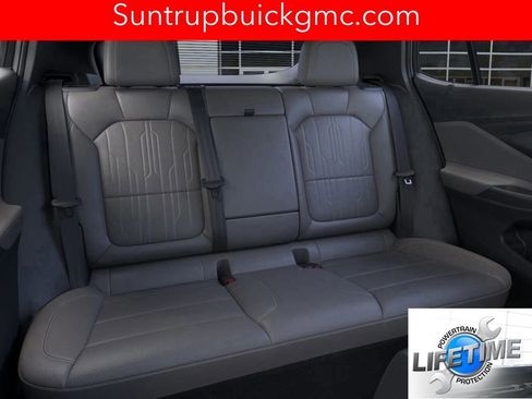 New 2026 Buick Envista Avenir image 85