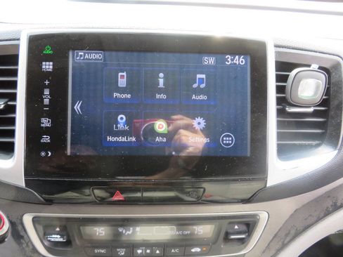 Used 2016 Honda Pilot EX-L image 18