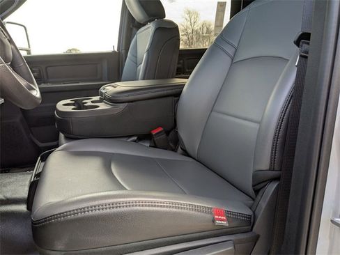 New 2024 RAM 3500 Tradesman w/ Chrome Appearance Group image 13