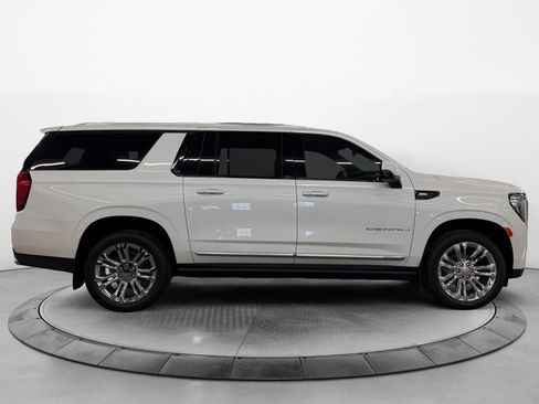 Used 2024 GMC Yukon XL Denali w/ Max Trailering Package AWD/4WD image 2
