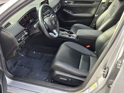 Used 2024 Honda Civic EX-L image 9