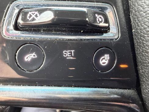 Used 2017 Cadillac CTS Luxury image 21