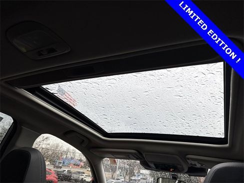 Certified 2022 Subaru Forester Limited image 17