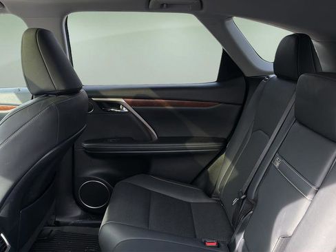 Certified 2021 Lexus RX 350L Premium w/ Premium Package image 17