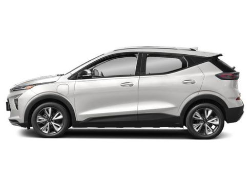 Used 2023 Chevrolet Bolt EUV LT w/ Comfort Package FWD image 3