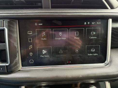 Used 2022 GMC Yukon XL Denali image 34