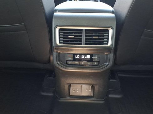 Used 2026 Volkswagen Atlas SEL Premium R-Line AWD/4WD image 26