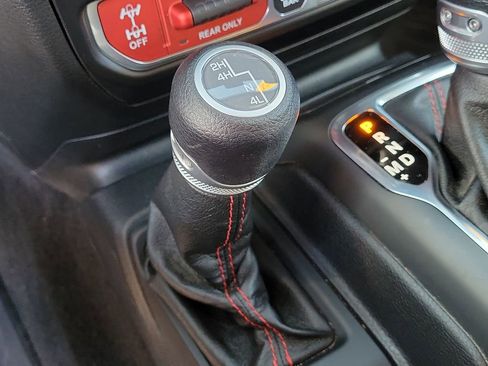 Used 2021 Jeep Wrangler Unlimited Rubicon w/ LED Lighting Group image 33