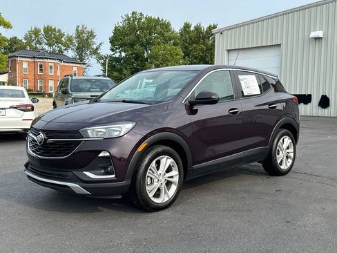 Used 2021 Buick Encore GX Preferred w/ Cold Weather Comfort Package FWD image 3