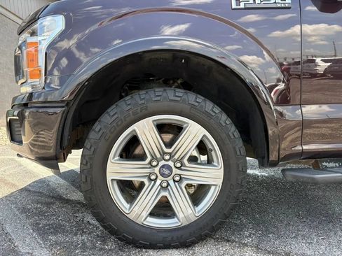 Used 2018 Ford F150 XLT w/ Equipment Group 302A Luxury AWD/4WD image 25