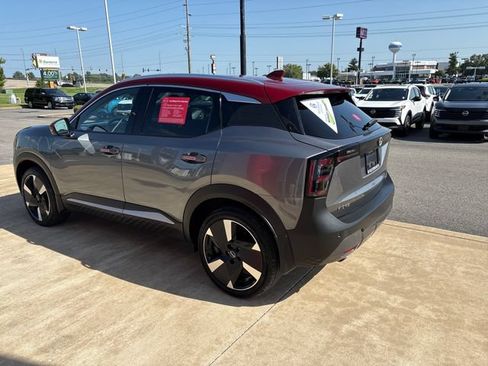 Certified 2025 Nissan Kicks SR AWD/4WD image 3