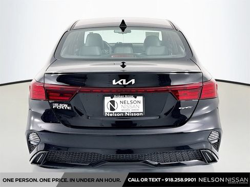 Used 2024 Kia Forte GT-Line w/ GT-Line Premium Package FWD image 6