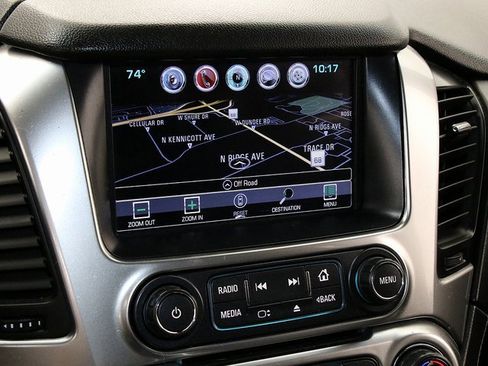 Used 2016 Chevrolet Suburban LT image 20